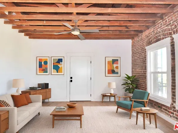 800 Pacific Ave APT 401, Long Beach, CA 90813