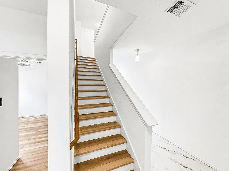 207 Brook Shadow — Photo 23