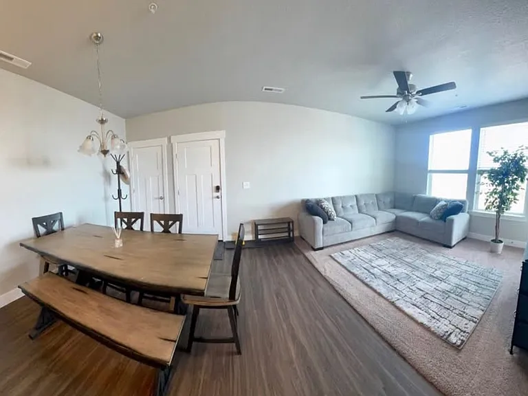 881 N Coulsen Dr #I204 — Photo 6