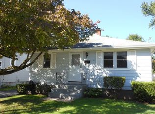 133 Schuyler Ave, Middletown, CT 06457