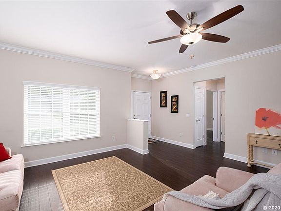 4th image of 5504 NW 34th St