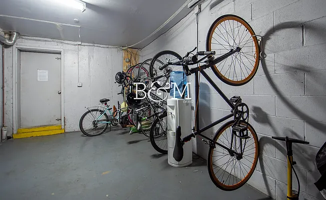 Rented by Brick&Mortar | media 9