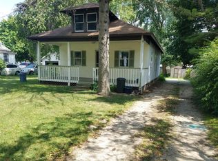 1228 Racine St, Delavan, WI 53115