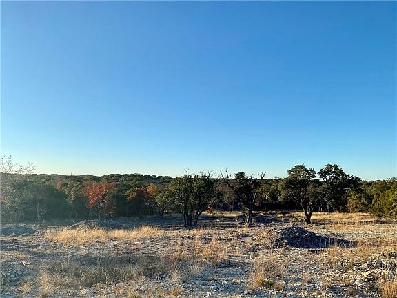 5th image of 420 County Road 227