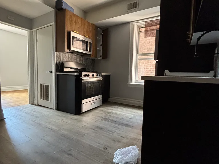 104 Baldwin Ave #2 — Photo 6