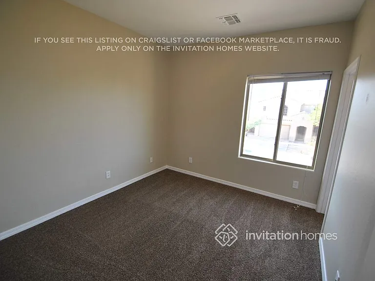 29357 N 67th Dr — Photo 12