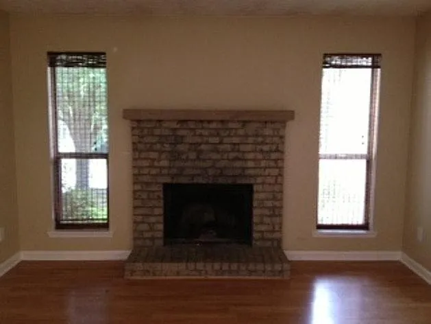 Building Photo - 10234 Hamilton Gln