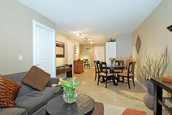 Sold by Corcoran | media 22