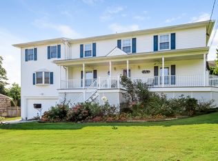 9 Berkley Ln, Rye Brook, NY 10573