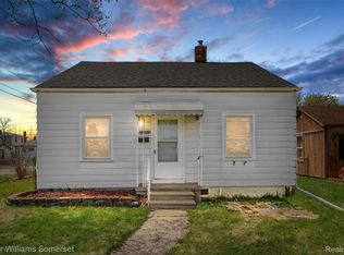 22005 Rausch Ave, Eastpointe, MI 48021