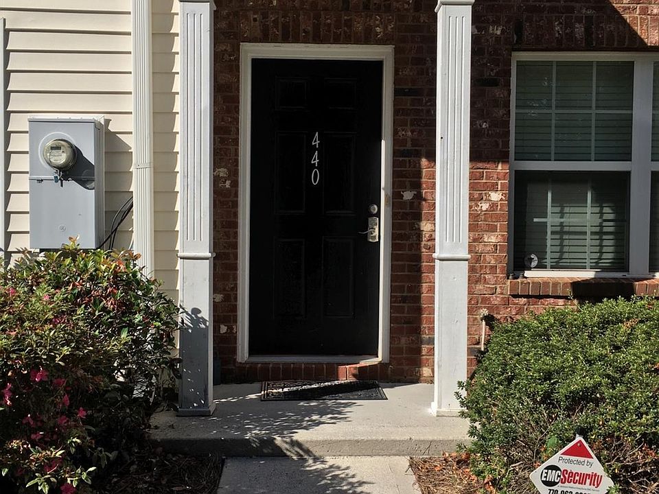 1st image of 440 Berckman Dr