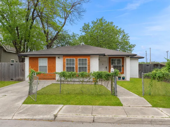 320 Sharer, San Antonio, TX 78208