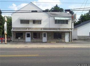 306 E Main St, Geneva, OH 44041