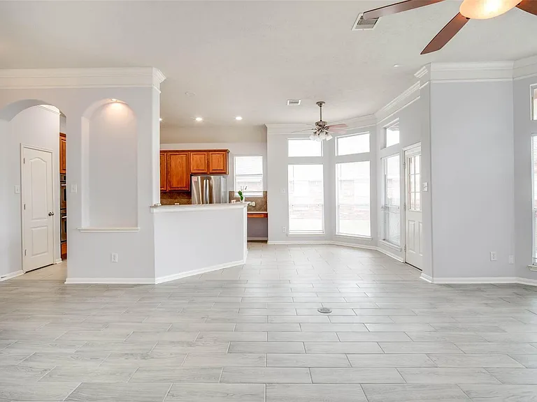 9323 Hillhaven Ct — Photo 18