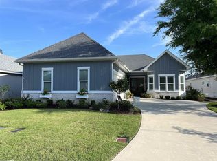 63 Lagoon Dr, Gulf Shores, AL 36542