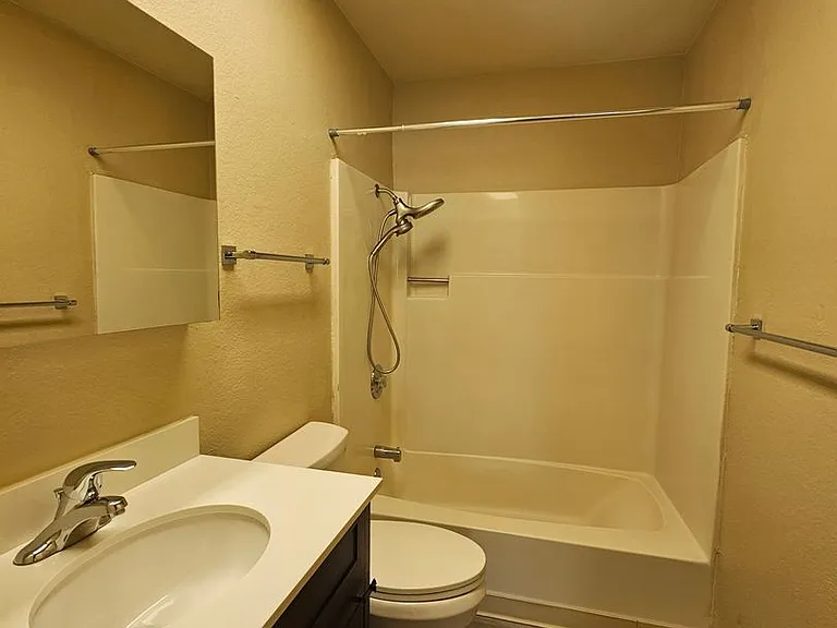 3645 Gypsum Rd — Photo 10