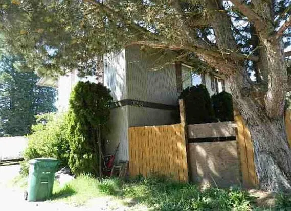 Building Photo 3