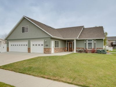 3608 Pierce St S, Fargo, ND, 58104