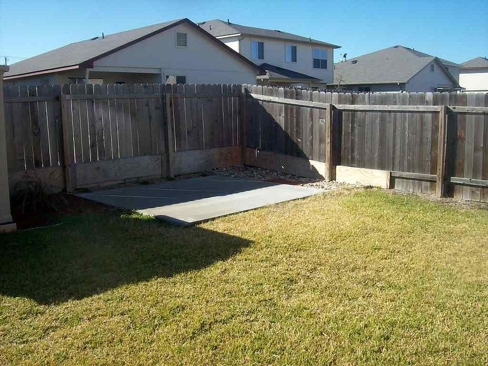 2nd image of 5212 Causeway Ct