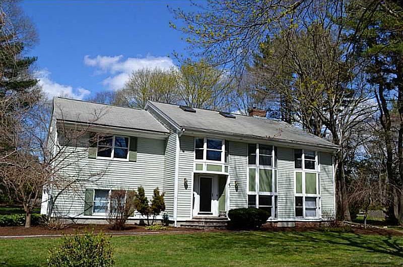 7 Lamson Rd, Barrington, RI 02806 Zillow