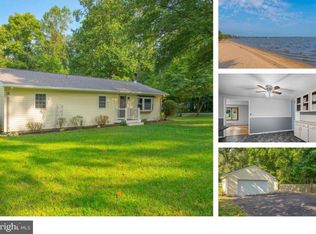 39940 Dockser Dr, Mechanicsville, MD 20659