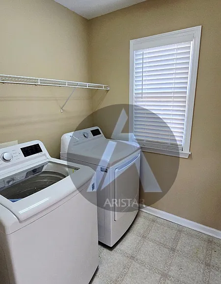 223 Elmbrook Ln — Photo 22