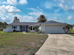 412 Pine Tree Ter, Venice, FL 34293