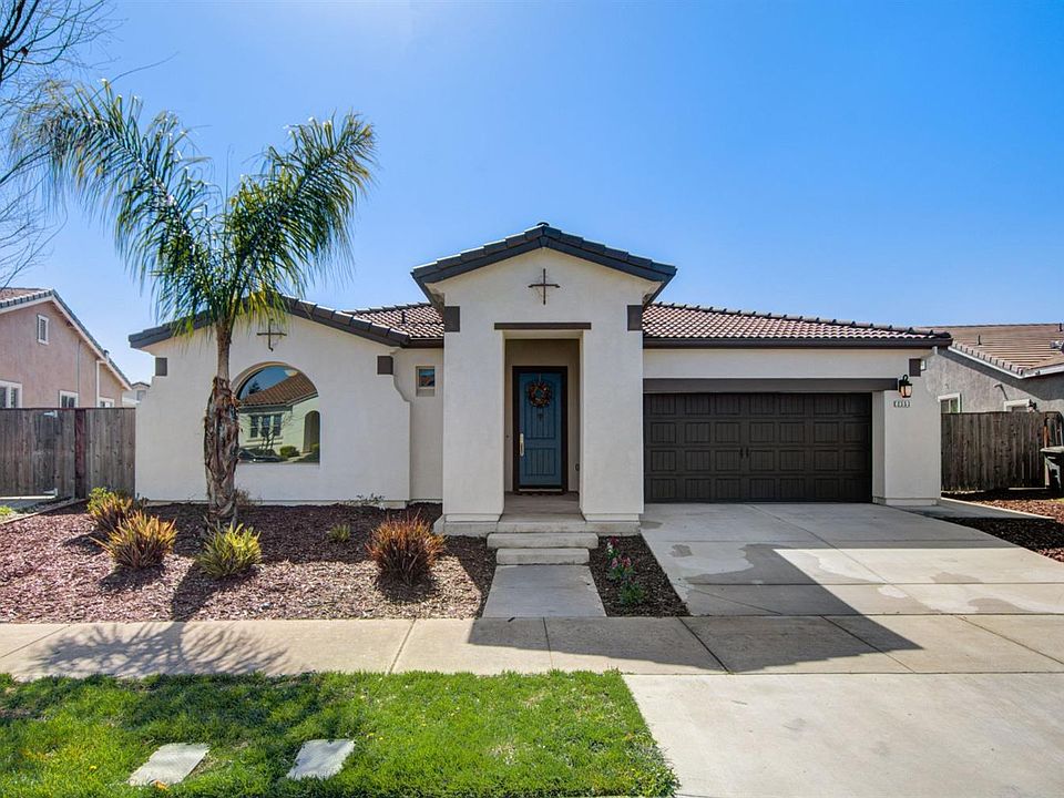 1st image of 2353 Breton Dr