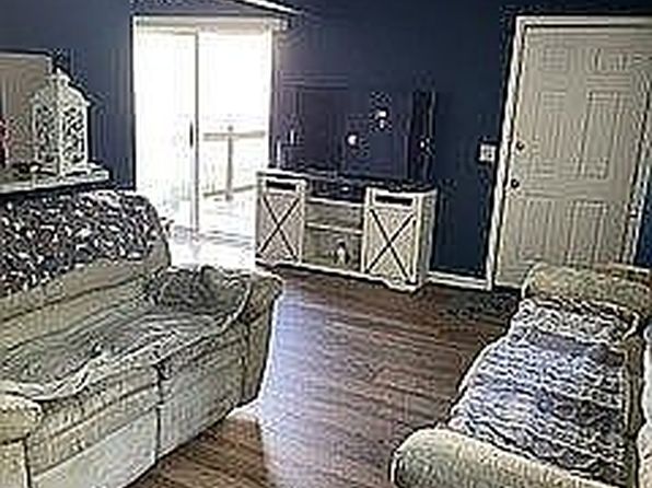 33746 Bayview Dr