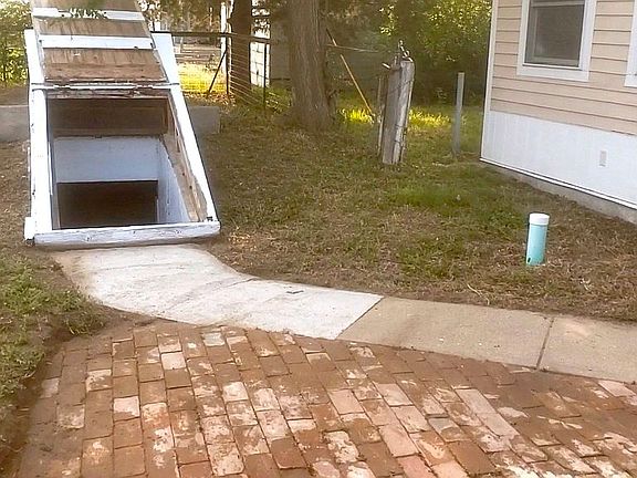 Patio & Sidewalk to Cellar