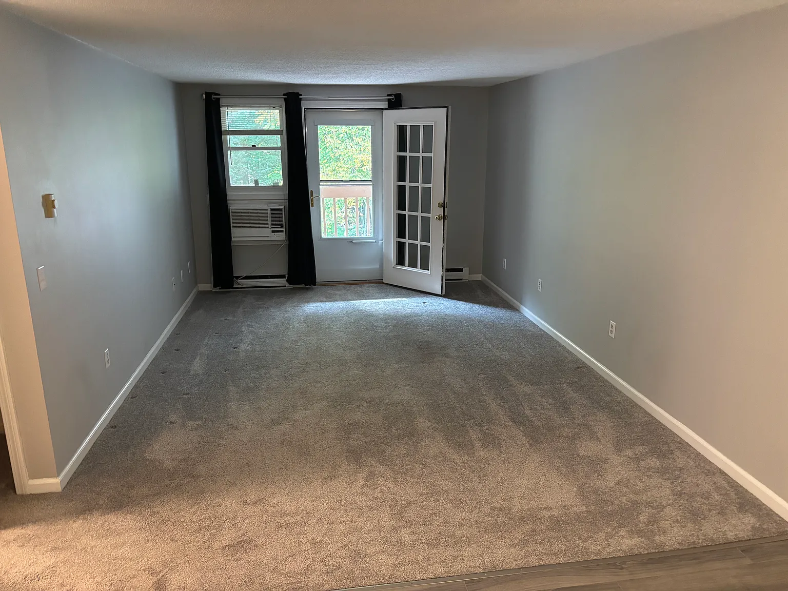 193 Heritage Dr — Photo 2