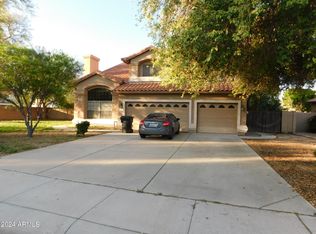 169 E Canyon Creek Dr, Gilbert, AZ 85295