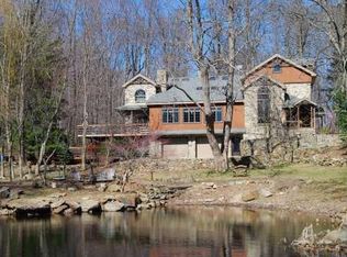 28 Ruppert School Rd, Fleetwood, PA 19522