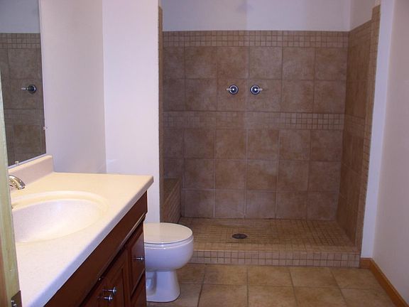 3rd image of Hardwood Ln
