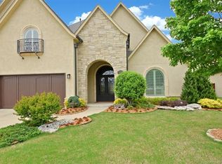 5908 W Vicksburg St, Broken Arrow, OK 74011