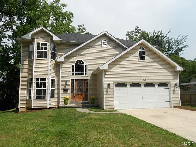 1st image of 1009 Duley Ave