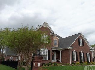 1702 30th Avenue Pl NE, Hickory, NC 28601