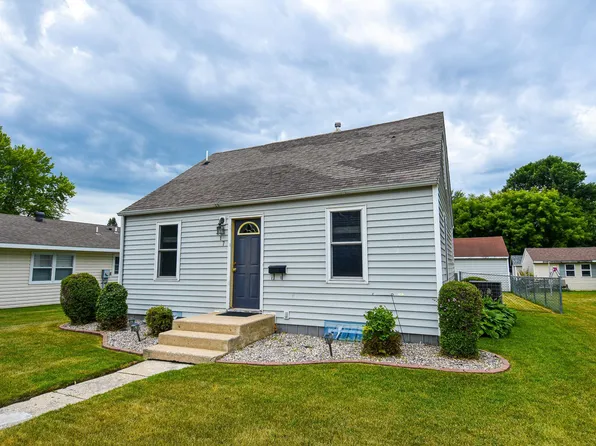 417 Kendall Ave S, Thief River Falls, MN 56701