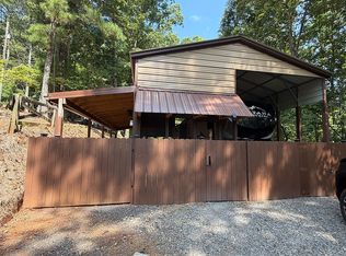 151 32nd St, Ellijay, GA 30540