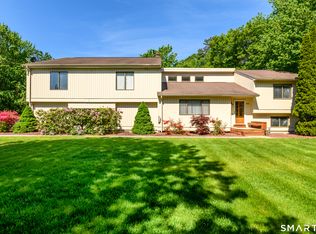 90 Bell Street, Manchester, CT 06040
