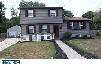 Home for Sale in WILLIAMSTOWN, NJ $199,900