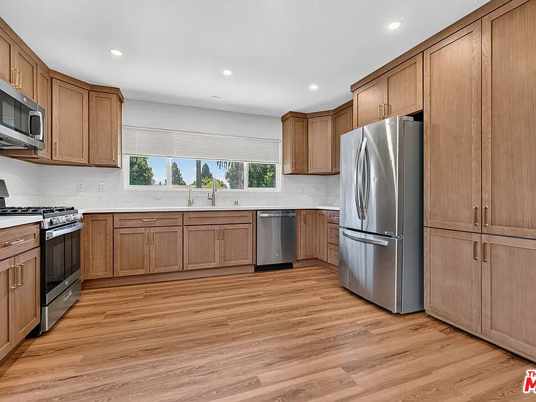 4170 Madison Ave #1/2 — Photo 30