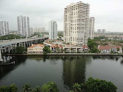 3rd image of 19390 Collins Ave APT 1505