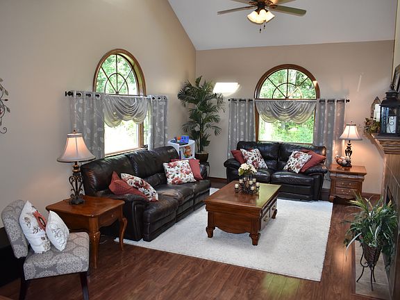 5th image of 6729 Lockwood Blvd #7