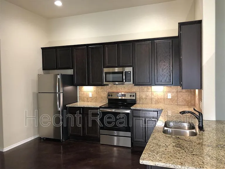 414 Jack Rabbit Ln #A — Photo 4