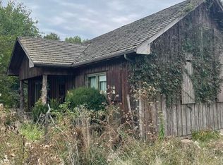 6768 E Grand Rd, Dix, IL 62830