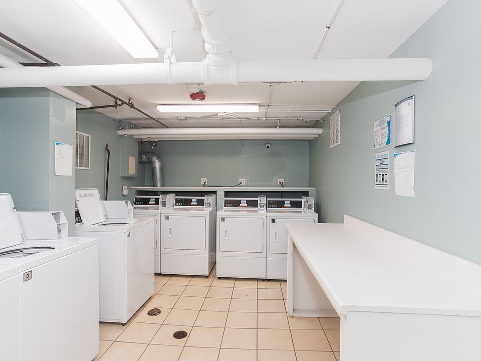 1st image of 1420 Chicago Ave APT 6A