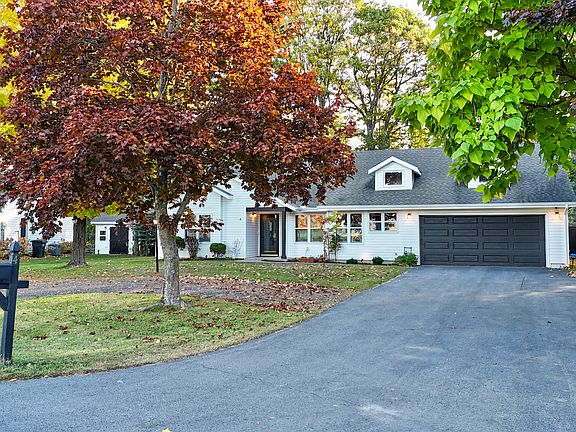 3rd image of 4 Independence Dr