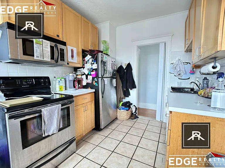 1748 Commonwealth Ave #12A — Photo 2