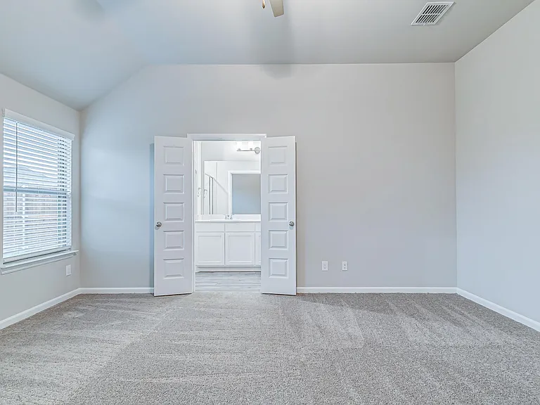 2419 Rocky Mountain Dr — Photo 26